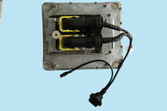 原廠沃爾沃共軌EECU電腦板插頭鏈接器快捷診斷刷寫(xiě)插頭正品轉(zhuǎn)換器